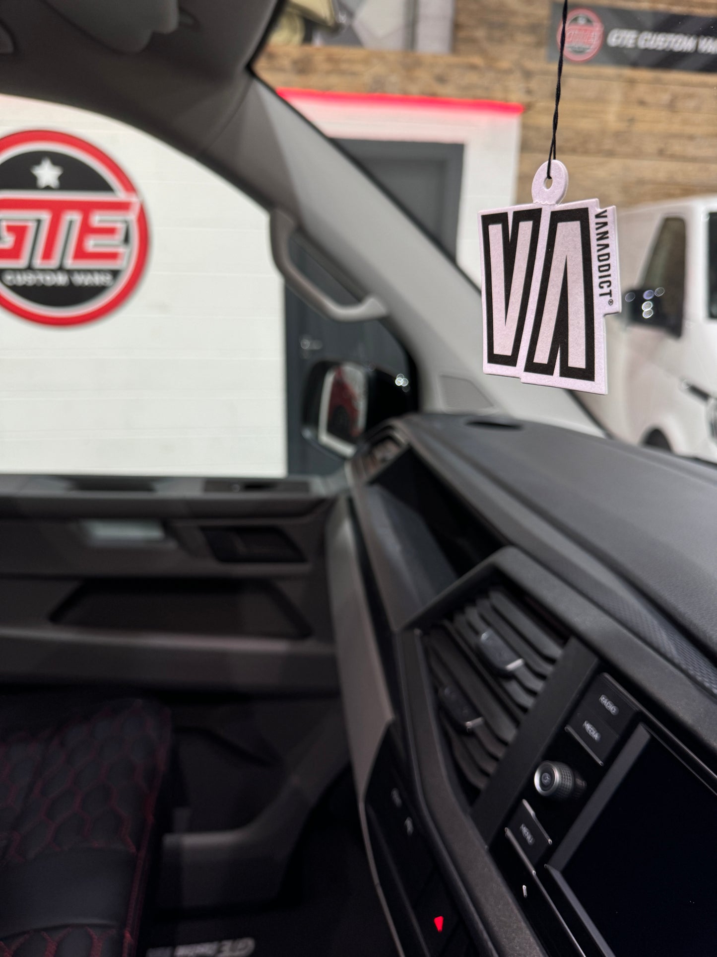 Hanging VA Air Freshener
